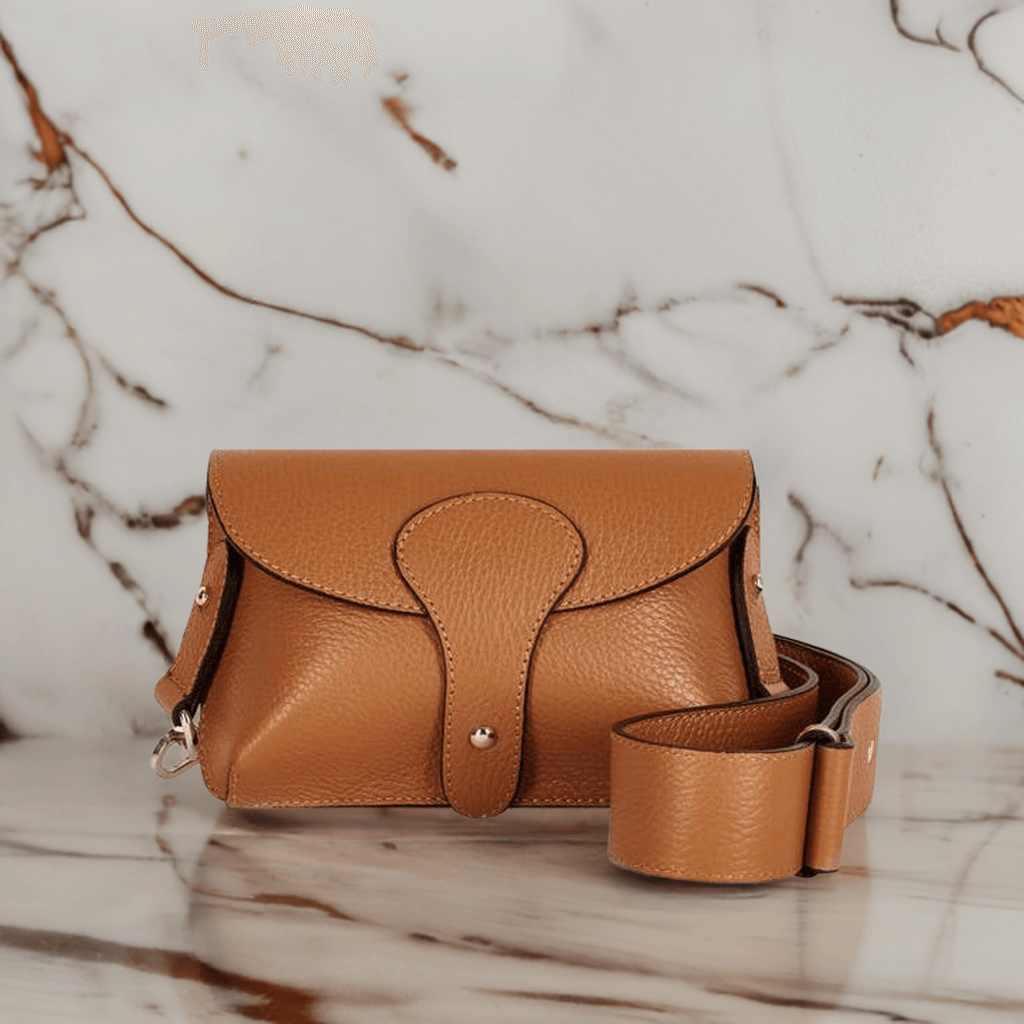 Crossbody with Chunky Strap